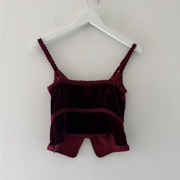 REFORMATION Minna Velvet Top 0 - Picture 4 of 6